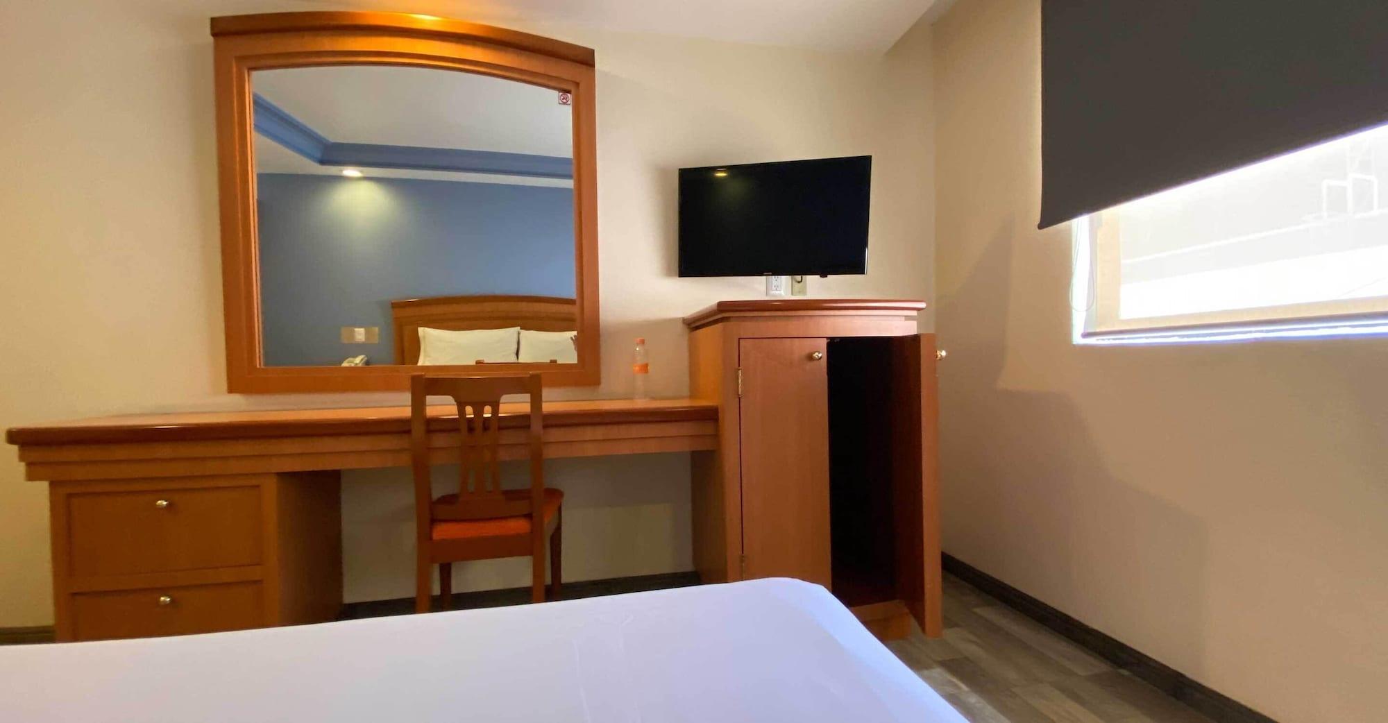 San Diego 3* Mexico City